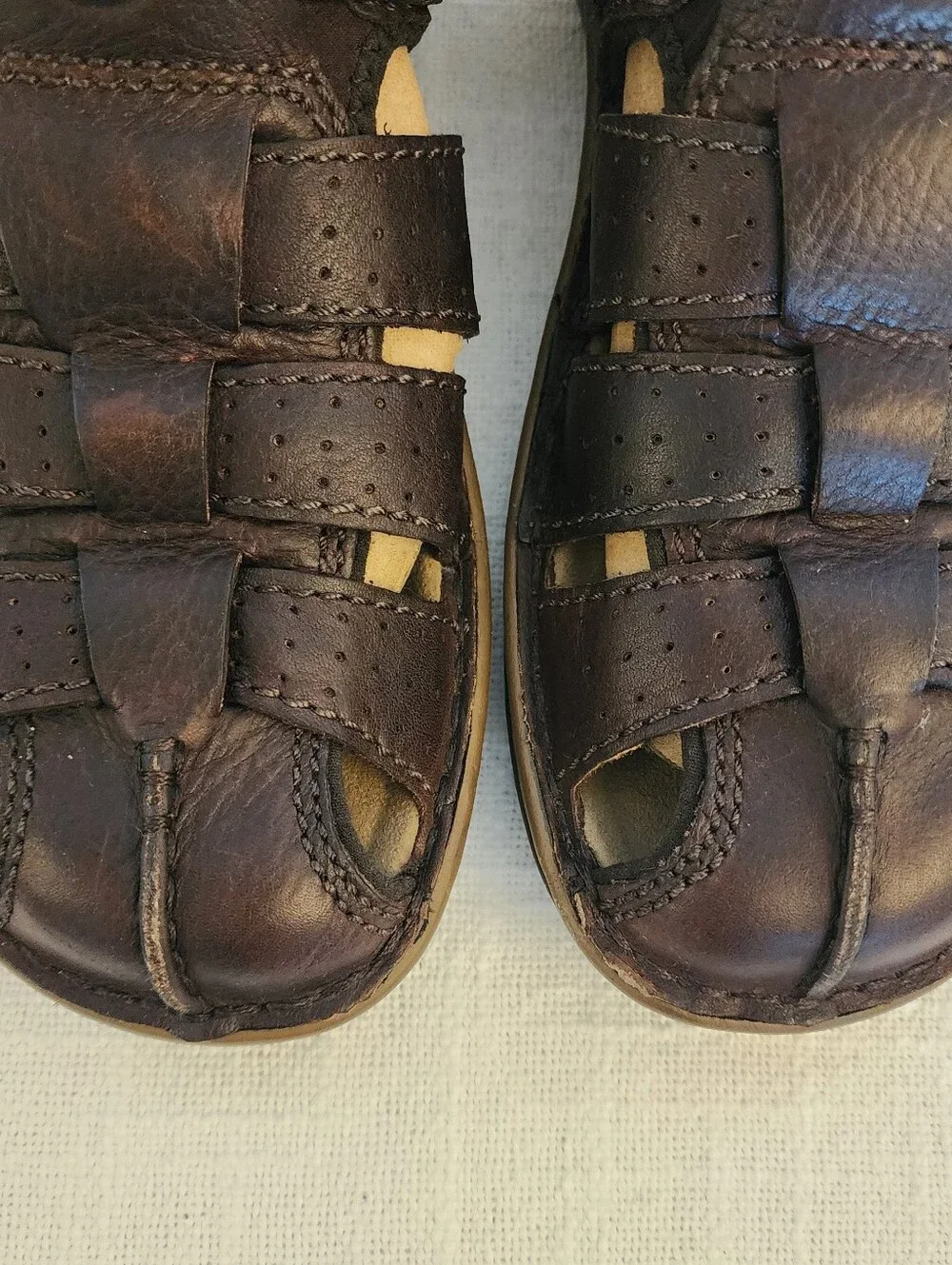 Merrell Fisherman Style Sandals M 8 Brown Closed Toe Caged Leather Upper A465